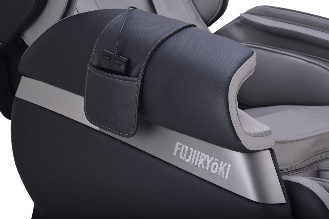 SL-Track Full-Body Massage Chair – Floor Model – Series 192