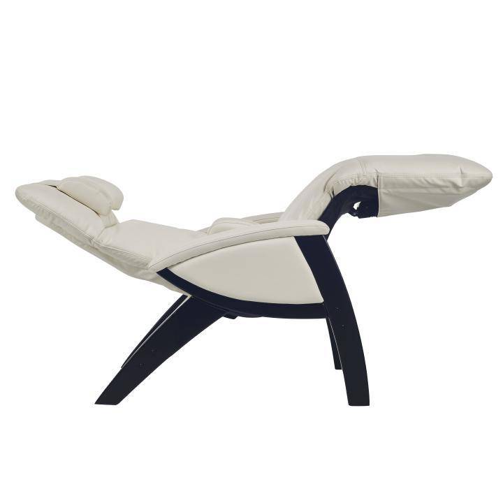 Zero Gravity Zero-Gravity Recliner – Series 017