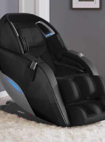 blutooth-infinity-dynasty-4d-certified-pre-owned-massage-chair-black-lifestyle